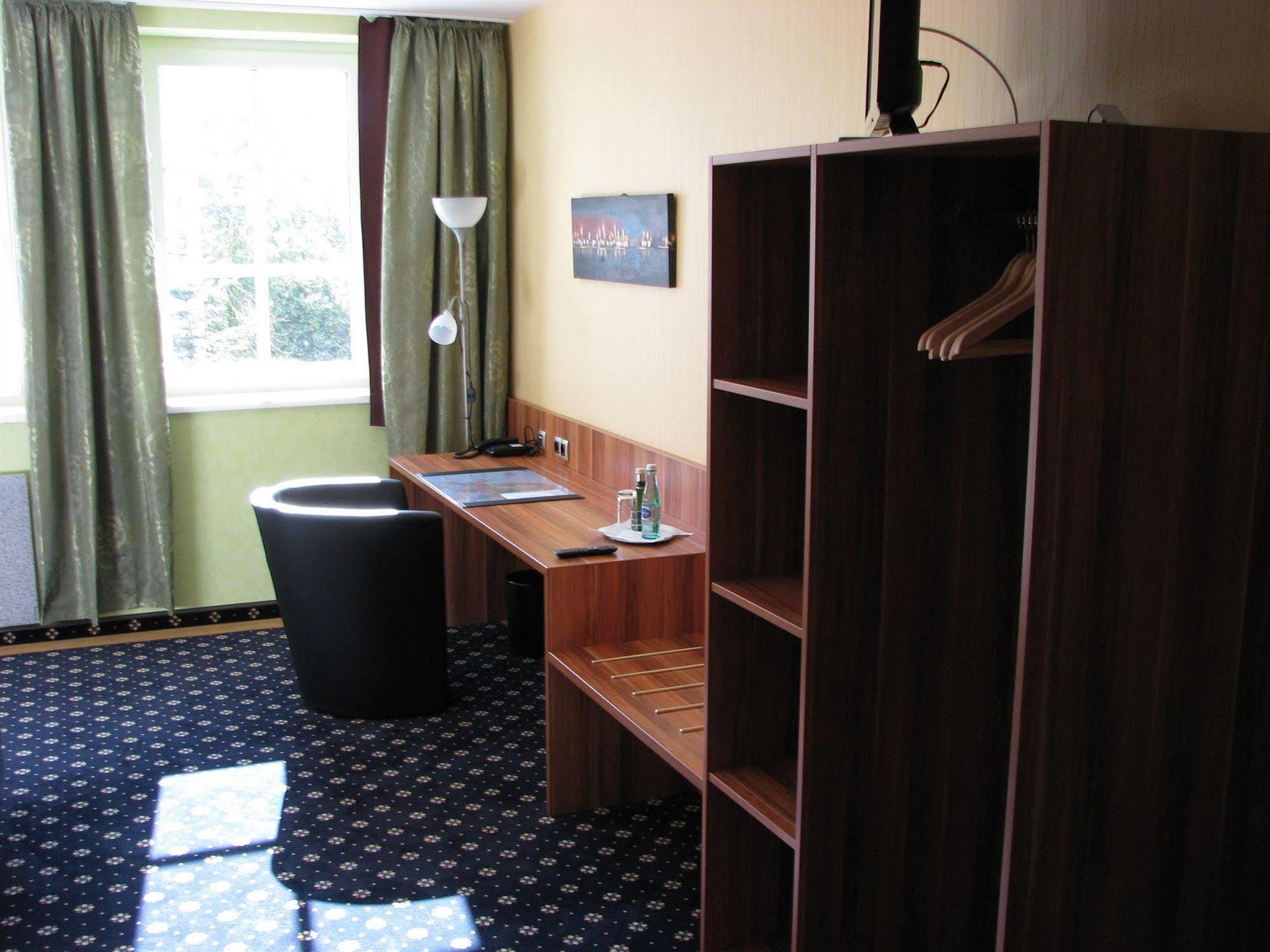 Hotel Deutscher Hof Babenhausen  Luaran gambar